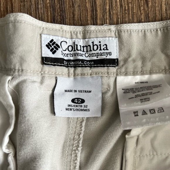 Columbia Men’s Cargo Pants Khaki Fossil Canvas Hiking Utility RN# 69724 Size 42 - Picture 3 of 8